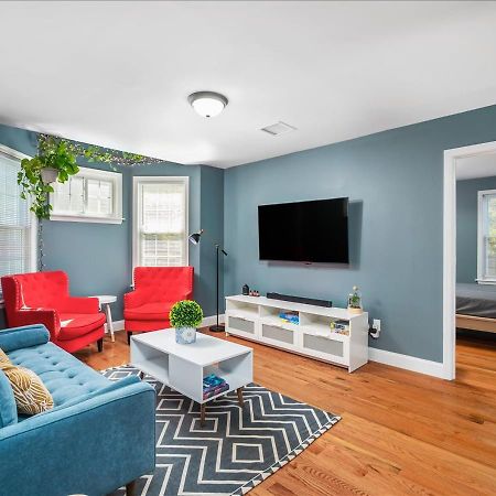 Colorful, Comfy & Modern - Close To Nyc - Parking! Mount Vernon Exteriör bild